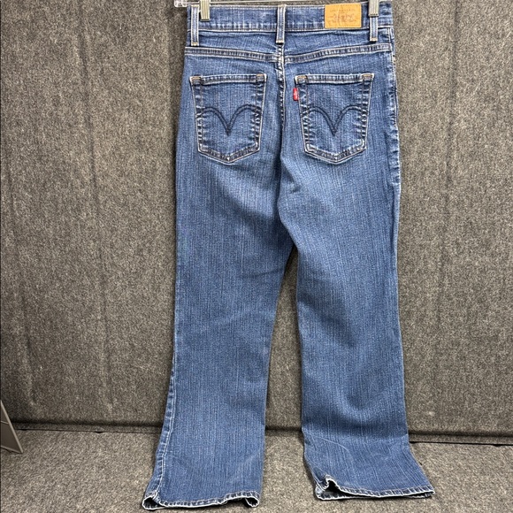 Levi's Classic Blue Flare Jeans - Picture 3 of 7